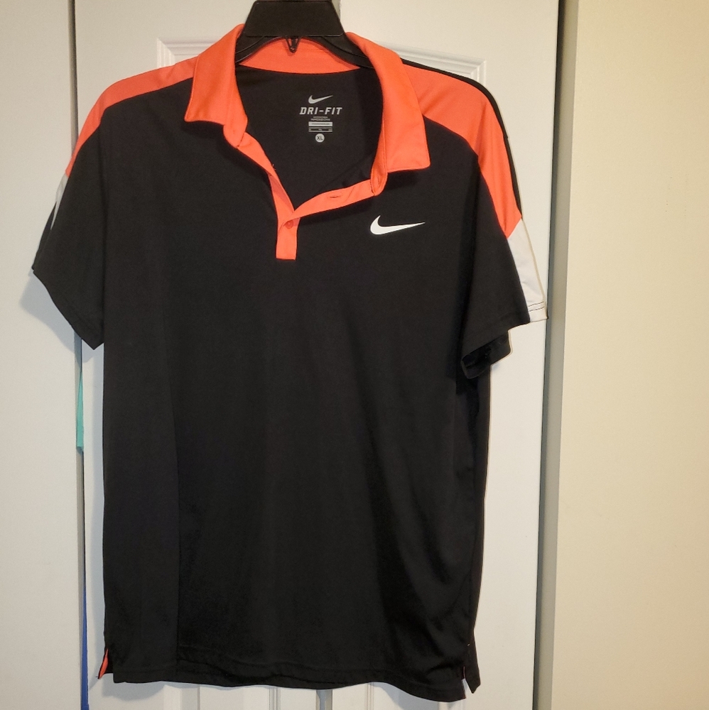 Nike Black and Orange Men's Shirt